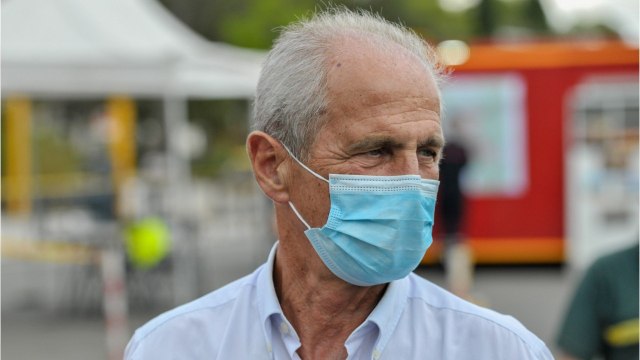 GALA VIDEO - Hubert Falco, maire de Toulon et soutien d'Emmanuel Macron, en garde à vue