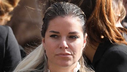 GALA VIDEO – PHOTO – Sophie Tapie sort du silence et rend à son tour un bel hommage à son père disparu.