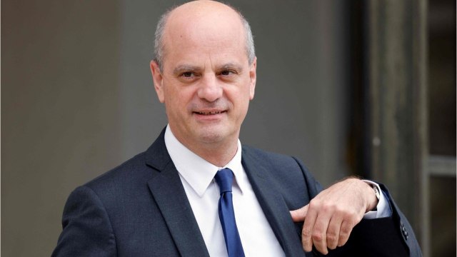 GALA VIDÉO - La jambe gauche d'Emmanuel Macron : cette fierté de Jean-Michel Blanquer