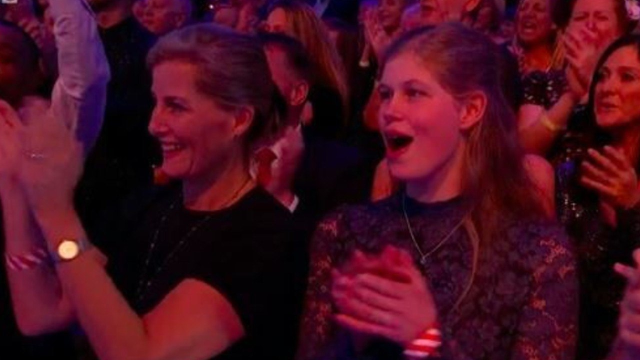 GALA VIDEO - Danse avec les stars : un membre de la famille royale d'Angleterre repéré dans le public