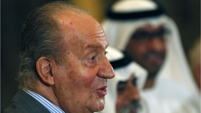 GALA VIDEO - Juan Carlos décrié en Espagne : « Il fait honte aux plus royalistes des royalistes