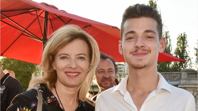 GALA VIDÉO - Valérie Trierweiler retrouve son fils Léonard : « Enfin !