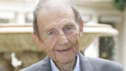 GALA VIDEO -Mort d'Etienne Mougeotte : son combat contre un cancer des amygdales