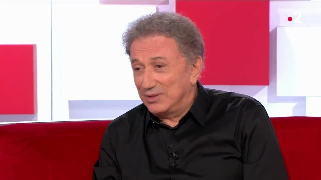 GALA VIDÉO - Une connerie : Benjamin Castaldi rétablit une vérité sur la mort d'Yves Montand