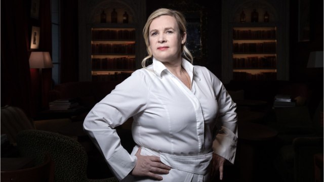 GALA VIDÉO - Hélène Darroze « aurait voulu être enceinte : ses touchantes confidences sur la maternité