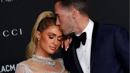 GALA VIDEO - Paris Hilton mariée à Carter Reum : cérémonie de rêve pour l'héritière