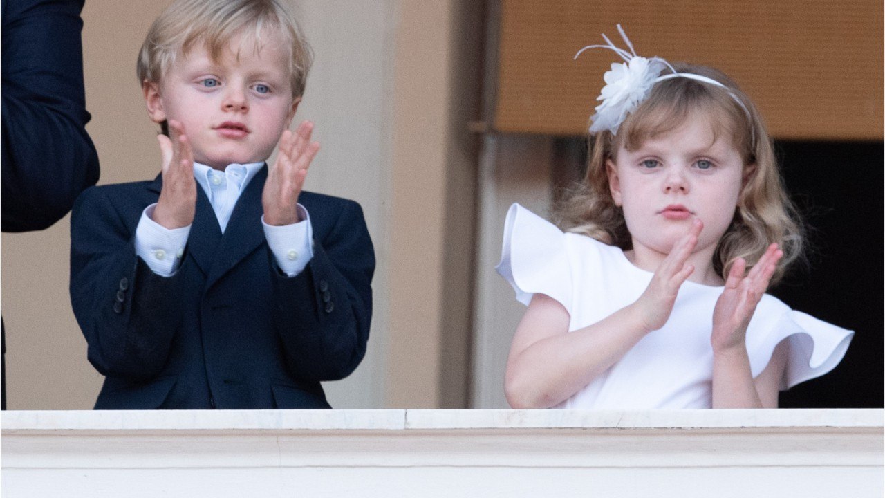GALA VIDEO - Rentrée scolaire de Jacques et Gabriella de Monaco avec Albert, sans Charlene  : la vidéo qui émeut