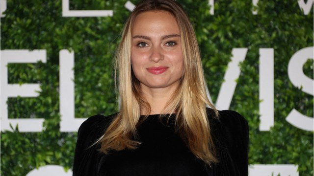 GALA VIDÉO -Danse avec les stars : le courage d'Aurélie Pons salué par sa mère et ses soeurs