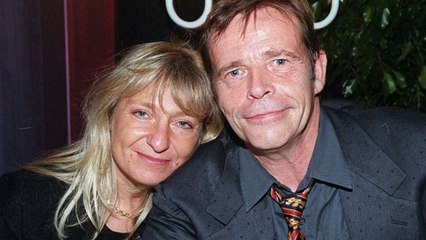 GALA VIDEO - Le saviez-vous ? Pierre Bachelet a quitté sa femme pour sa soeur