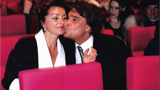 GALA VIDEO - C’est fini ma chérie : ces mots de Bernard Tapie à sa femme Dominique avant sa mort
