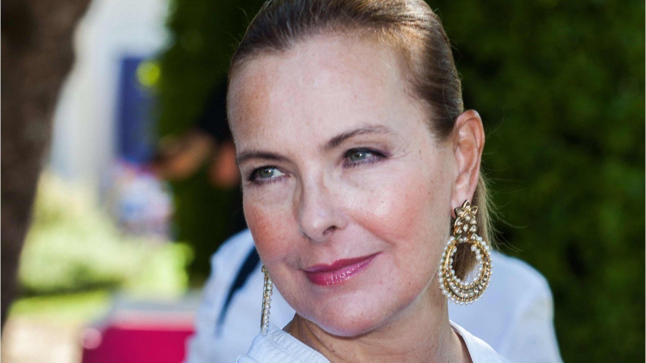 GALA VIDEO - Carole Bouquet et l'amour : cette "illusion" à laquelle elle ne croit plus