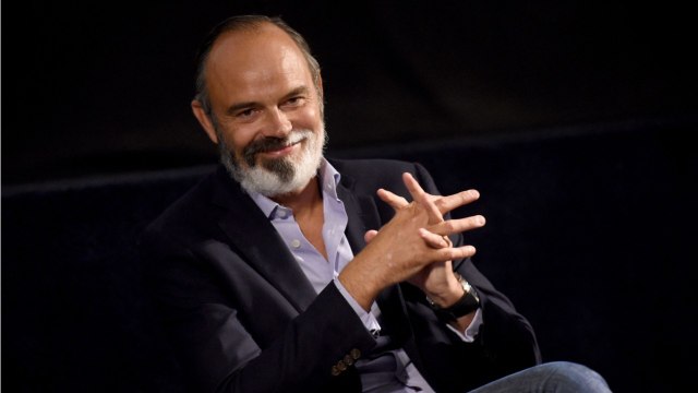 GALA VIDEO - Edouard Philippe séducteur : quand « sortir avec des femmes remarquables , était un signe extérieur de réussite pour lui