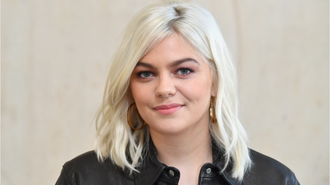 GALA VIDEO - « Je suis trop heureuse d'avoir eu mon bébé " : Louane, épanouie, se confie sur sa fille Esmée