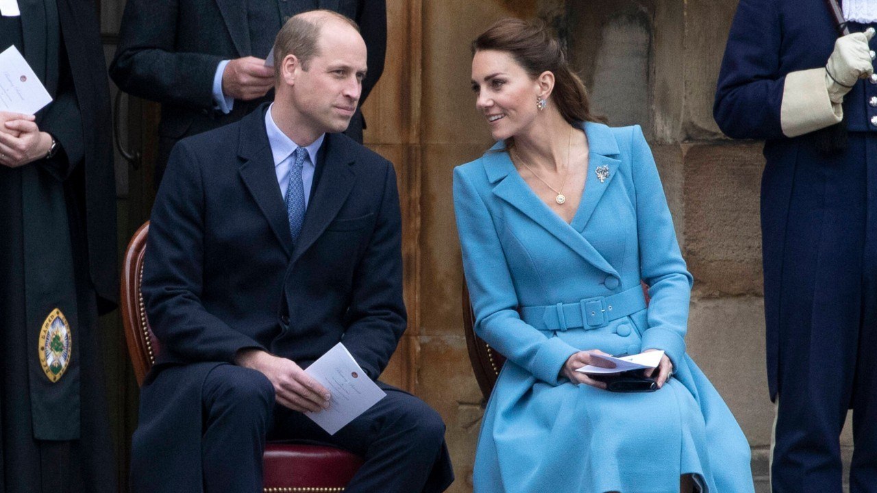 GALA VIDEO - Le saviez-vous ? Kate Middleton et William ont boycotté Kim Kardashian