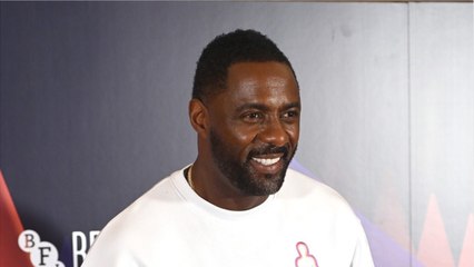 GALA VIDÉO - Meghan Markle et Harry : « Beaucoup de pression " à leur mariage, un célèbre invité raconte.