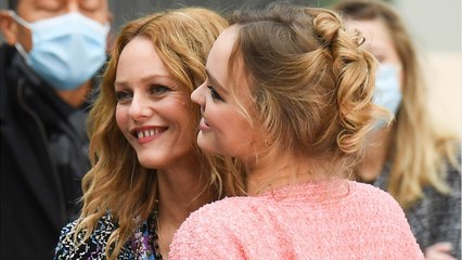 GALA VIDÉO - Vanessa Paradis maman fière : ses touchantes confidences sur Lily-Rose Depp