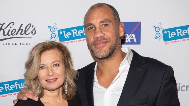 GALA VIDEO - PHOTO – Valérie Trierweiler heureuse et amoureuse : « Dimanche avec mon chéri .