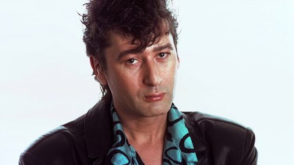 GALA VIDÉO - Alain Bashung suicidaire : ce jour où il a voulu "se foutre en l'air"