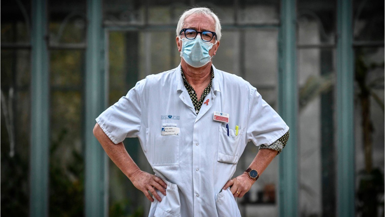 GALA VIDEO - « Pas sorti du chapeau " : le Pr Gilles Pialoux rétablit une vérité sur le vaccin