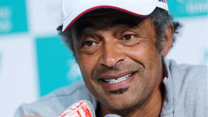 GALA VIDEO - PHOTO – Yannick Noah papy gâteau : il s'éclate avec la craquante Leia !