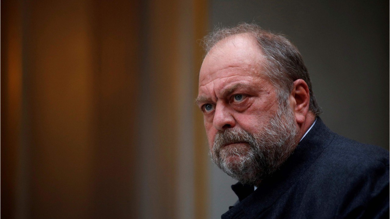 GALA VIDEO - « Un gros nounours, un affectif " : le blues d’Eric Dupond-Moretti émeut son entourage