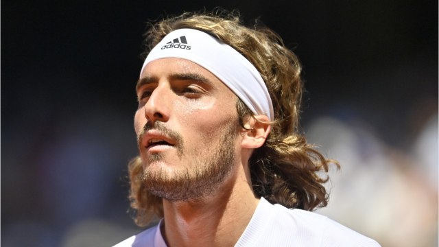 GALA VIDÉO - Stéfanos Tsitsipás : confidences sur sa chérie Theodora, « C'est un peu difficile .