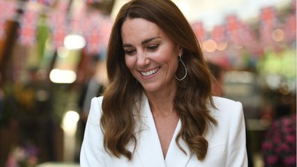 GALA VIDÉO - Kate Middleton : c’est elle qui remplace le prince Philip !