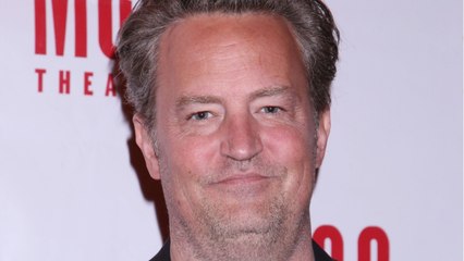 GALA VIDÉO - Le saviez-vous ? Matthew Perry a un doigt sectionné