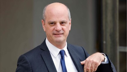 GALA VIDEO - « Ça ne suffit pas " : Jean-Michel Blanquer encore taclé par une star du sport.