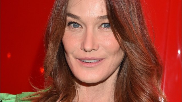 GALA VIDEO - Mariage de Charlene et Albert de Monaco : Carla Bruni et Nicolas Sarkozy friands des potins