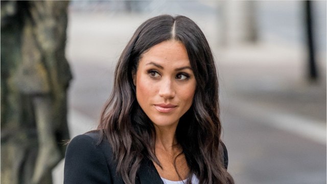 GALA VIDÉO - Meghan Markle embarrassée par son frère : « C'est l'arroseur arrosé !