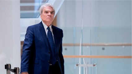 GALA VIDEO - Bernard Tapie le combattant : ces scènes surréalistes à l’hôpital