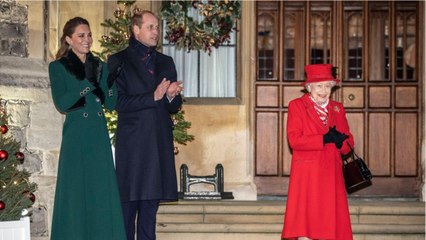 GALA VIDEO - Brigitte Macron, Elizabeth II et Kate Middleton : tout sur leur rencontre