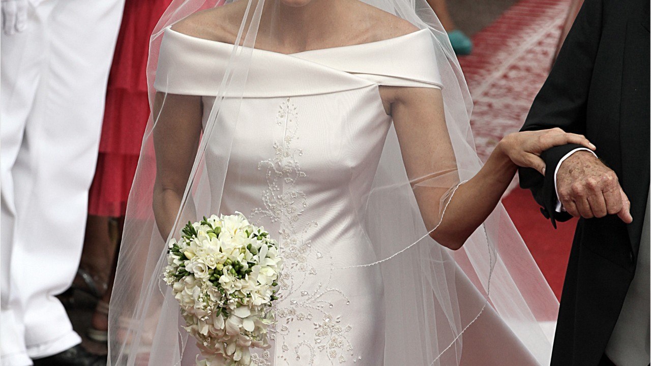 GALA VIDEO - Flashback - Charlene de Monaco : ce petit incident à son mariage avec Albert