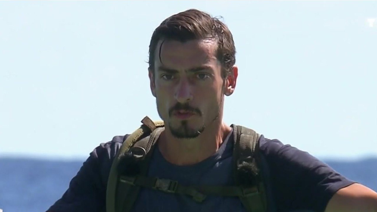 GALA VIDEO : PHOTO - Claude Dartois (Koh-Lanta) amoureux : tendre cliché avec sa compagne