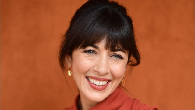 GALA VIDEO - PHOTO – Nolwenn Leroy en rollers et look rétro : elle en met plein les yeux !