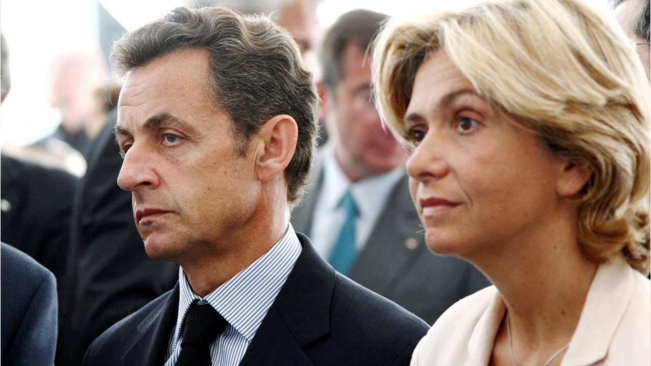 GALA VIDEO - Nicolas Sarkozy et "le melon" de Valérie Pécresse : "Elle ne passe plus sous l'Arc de Triomphe"