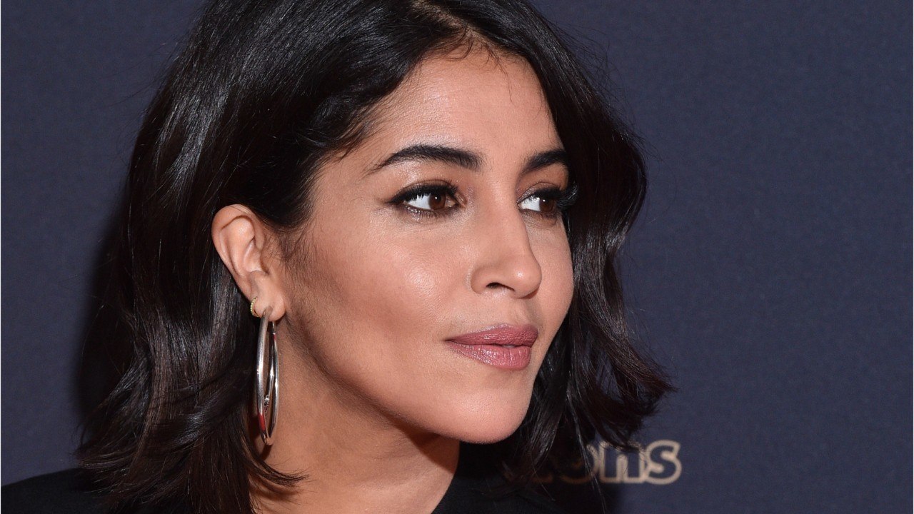 GALA VIDEO - Leïla Bekhti mère "intranquille" : "Mes premiers mois de maternité ont été super durs". (1)