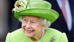 GALA VIDÉO - Elizabeth II étonne : ce mot qu'elle refuse de prononcer.