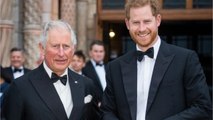 GALA VIDEO - La relation du prince Charles avec Harry a « pris un tournant 