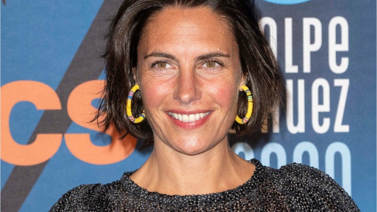 GALA VIDEO - Laeticia Hallyday et Jalil Lespert : Alessandra Sublet se réjouit de leur bonheur