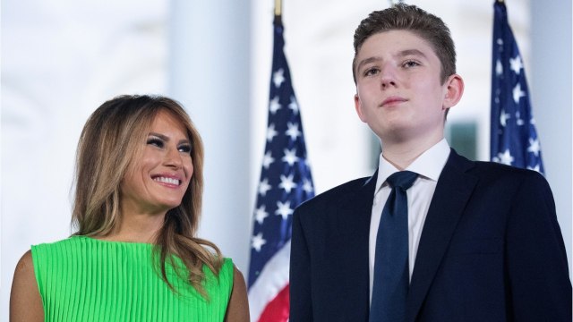 GALA VIDEO - Melania Trump seule avec son fils Barron à Mar-a-Lago : l'avenir de son couple interroge à nouveau