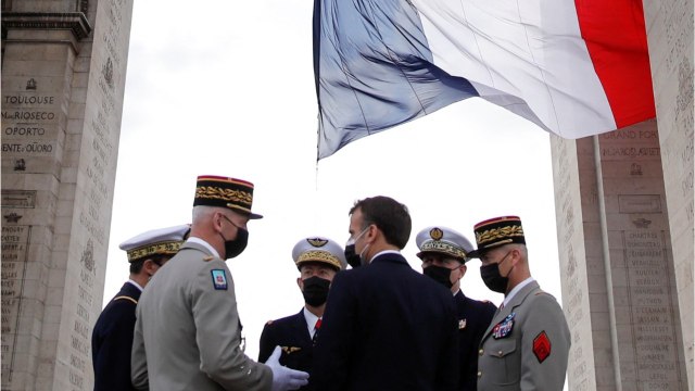 GALA VIDEO - « Le règne de l'image , « le mal de ce quinquennat : Emmanuel Macron épinglé par Éric Ciotti