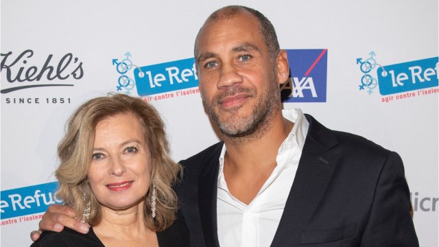 GALA VIDEO - PHOTO – Valérie Trierweiler « en difficulté : elle est « totalement HS de ses vacances avec Romain Magellan.