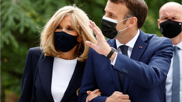 GALA VIDÉO - Fête de la musique : Brigitte Macron jamais la dernière pour se déhancher