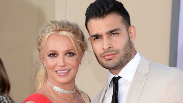 GALA VIDEO - « Un goût amer : Sam Asghari, le fiancé de Britney Spears, dubitatif sur « Britney VS Spears