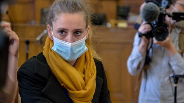 GALA VIDEO - Violée, frappée, prostituée… Valérie Bacot a vécu l'enfer avant de tuer son mari.