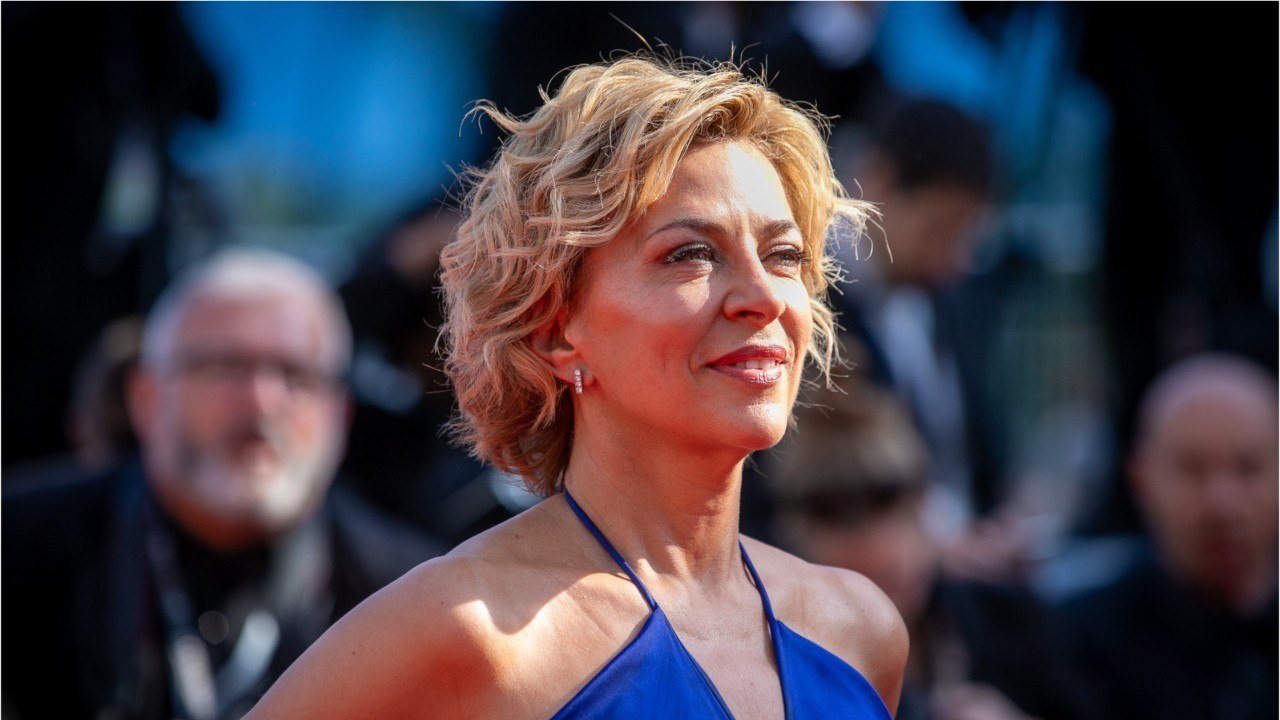 GALA VIDEO - « Je n'en peux plus de lire ça " : Corinne Touzet remet les choses au clair sur Sophie Marceau.