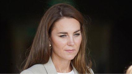 GALA VIDEO - Kate Middleton « attristée " par un « événement tragique " : sa vive émotion