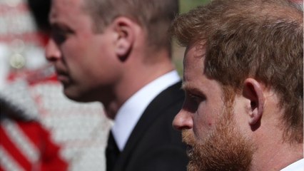 GALA VIDEO - William et Harry "plus éloignés que jamais", appellent à une trêve en l'honneur de Diana.